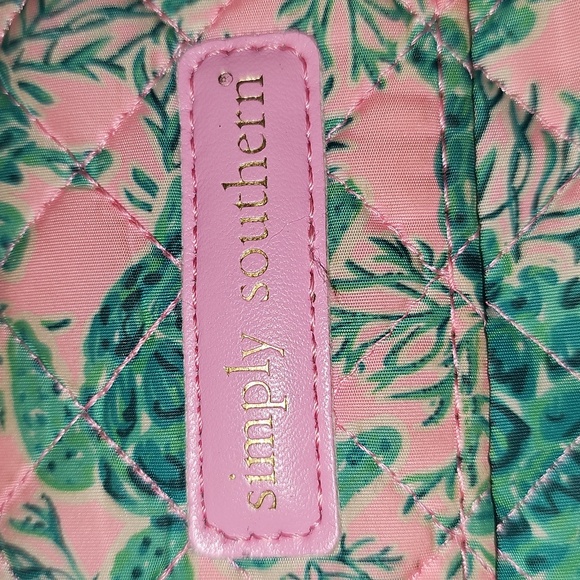 Simply Southern - Picture 2 of 7